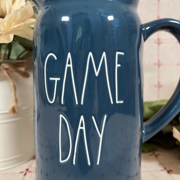 Rae Dunn Artisan Collection by Magenta Blue Game Day Pitcher New in Orig… - Picture 2 of 8